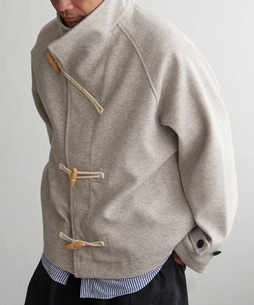 VENCEEXCHANGE（ヴァンスエクスチェンジ）の「メルトンショートダッフル（ダッフルコート・メンズ・グレー系その他/オフホワイト/ブラック・S/M）」の4枚目の写真