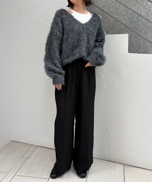 SOELA（ソエラ）の「【INGNI  SOELA】ミックスシャギーVネックニット／WEB限定（ニット/セーター・レディース・チャコールグレー/カーキ/ライトベージュ・M）」の8枚目の写真