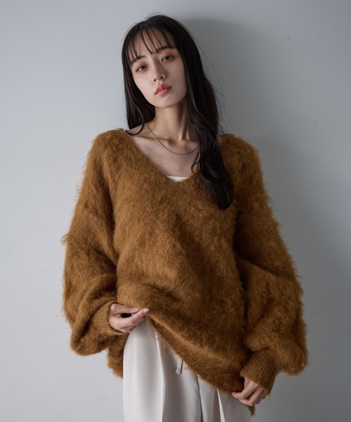 SOELA（ソエラ）の「【INGNI  SOELA】ミックスシャギーVネックニット／WEB限定（ニット/セーター・レディース・チャコールグレー/カーキ/ライトベージュ・M）」の18枚目の写真