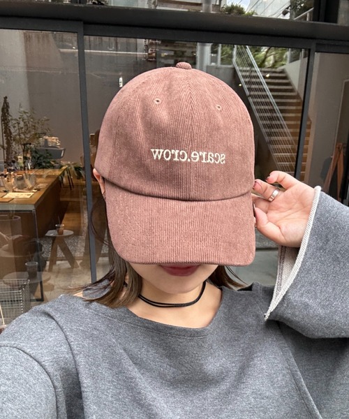 CIAOPANIC TYPY(チャオパニックティピー)の「コーデュロイ刺繍キャップ(キャップ・レディース・ブルー/ブラウン/グリーン/バーガンディー/ベージュ・ONE SIZE)」の10枚目の写真