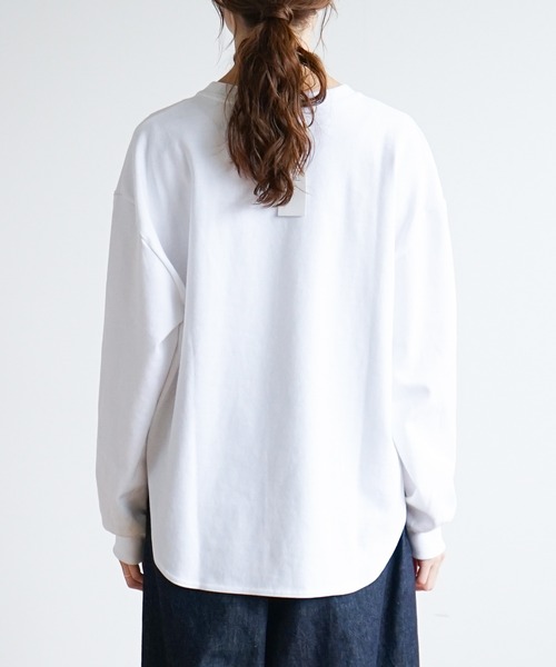 SOLAMONAT(ソラモナ)の「ペンネ天竺メンズライクプルオーバー(Tシャツ/カットソー・レディース・ホワイト/ヘザーチャコール/ブラック/カーキ・FREE)」の13枚目の写真