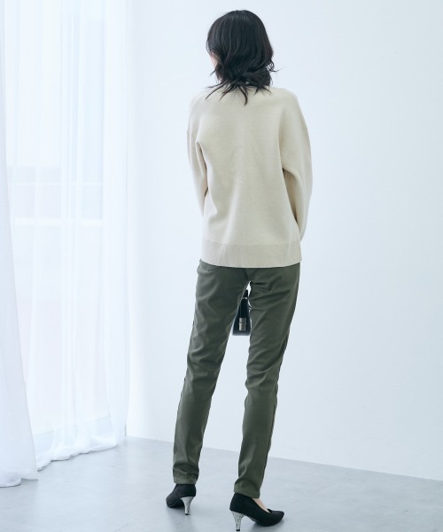 slattgir(スラットジール)の「高身長 ストレッチチノ裏フリーススキニーパンツ(選べる股下82cm・86cm)(チノパンツ・レディース・カーキ/ブラック/オフホワイト・TL2/TM2/TLL1/TL1/TM1/TLL2/T5L1/T3L2/T4L1/T5L2/T3L1/T4L2)」の15枚目の写真