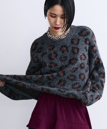 MONOe（モノエ）の「ヒョウ柄オーバープルオーバー（ニット/セーター）」