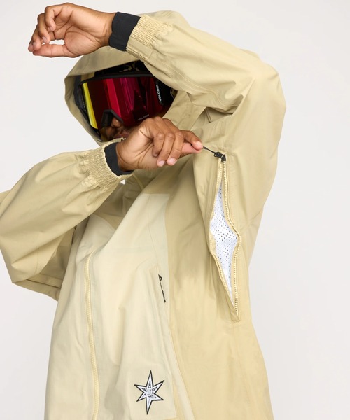 VOLCOM(ボルコム)の「VOLCOM ARTHUR 3L JACKET/ボルコムスキースノーボードウェア(ジャケット)(その他アウター・メンズ・エンジ/オリーブ/イエロー系その他・SMALL/MEDIUM/LARGE/X-LARGE)」の18枚目の写真