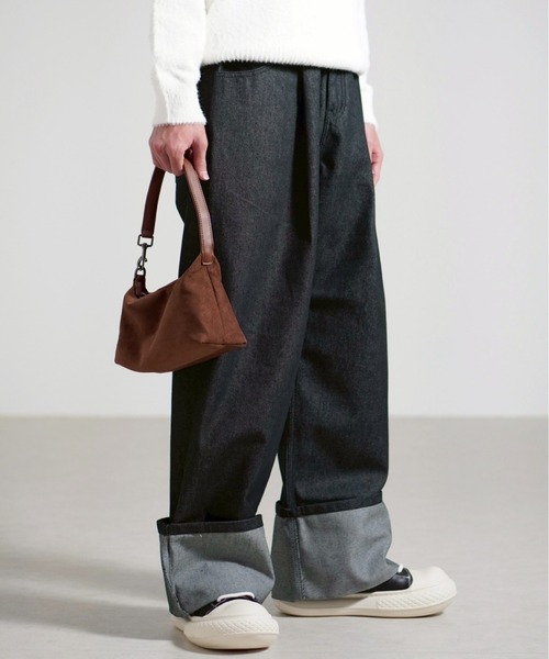 Chikashitsu +(チカシツプラス)の「【Chikashitsu +】roll-up balloon denim pants / 【チカシツプラス】ロールアップバルーンデニムパンツ(デニムパンツ・メンズ・ブルー/ブラック・M/L)」の9枚目の写真