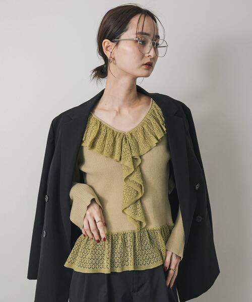 SENSE OF PLACE by URBAN RESEARCH(センスオブプレイスバイアーバンリサーチ)の「『洗濯可』フリルレースフレアスリーブニット(ニット/セーター・レディース・ベージュ/オフホワイト/ブラック・ONE)」の9枚目の写真