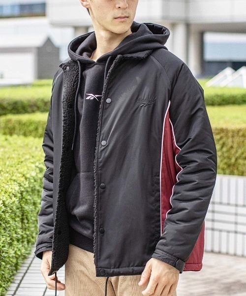 Reebok（リーボック）の「Reversible Boa Jacket REBOOT 90's（ブルゾン・メンズ・ブラック×レッド/ブラック×グレー/ネイビー・SMALL/X-LARGE/LARGE/MEDIUM）」の3枚目の写真