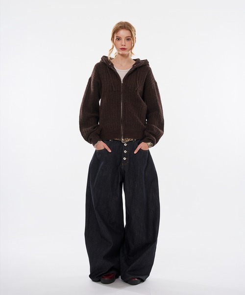 WISH FOR EVER(ウィッシュフォーエバー)の「【 4color / 3size 】REMOVABLE FAUX FUR,FEEL-GOOD CABLE KNIT HOODIE(パーカー・メンズ・グレー/ネイビー/ブラウン/バーガンディー・SMALL/MEDIUM/LARGE)」の12枚目の写真
