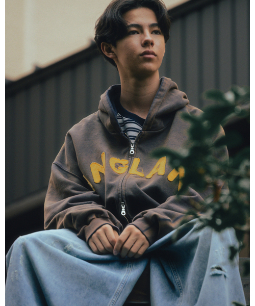 ANGLAN（アングラン）の「アプリケジップアップウォッシュドフードパーカー - ウォッシュドネイビー（パーカー・メンズ・その他・FREE）」の9枚目の写真