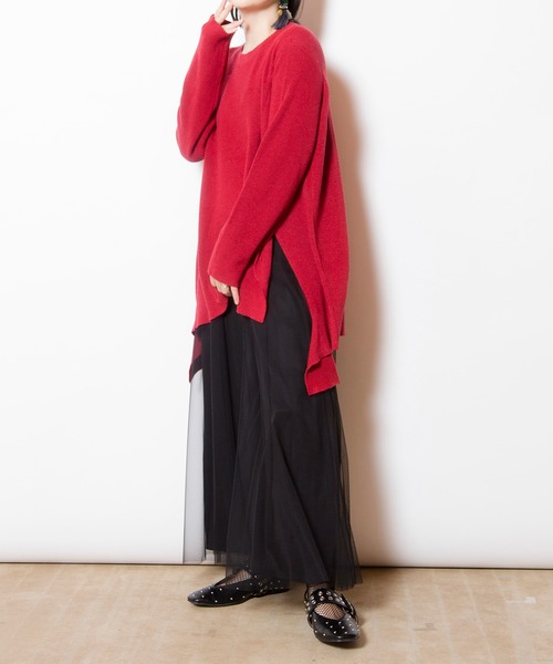 OSMOSIS(オズモーシス)の「イレギュラーヘムロングニットプルオーバー(ニット/セーター・レディース・ブラック/その他/レッド・ONE SIZE)」の15枚目の写真