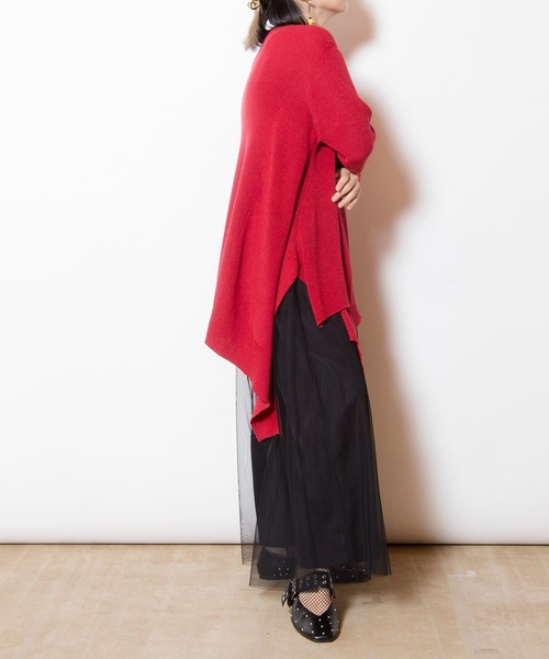 OSMOSIS(オズモーシス)の「イレギュラーヘムロングニットプルオーバー(ニット/セーター・レディース・ブラック/その他/レッド・ONE SIZE)」の16枚目の写真