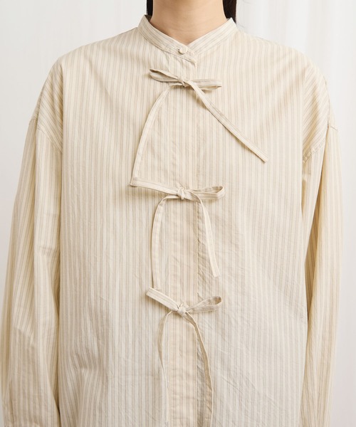 fig London(フィグロンドン)の「ribbon long shirt(シャツ/ブラウス・レディース・ホワイト/ベージュ/グリーン・FREE)」の8枚目の写真