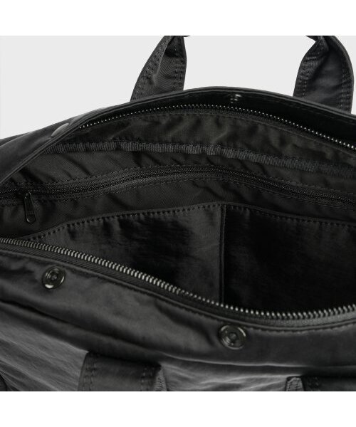 KANEITEI(カネイテイ)の「MONDO BRIEFCASE (BLACK) / RECYCLED(ビジネスバッグ・レディース・ブラック・FREE)」の4枚目の写真
