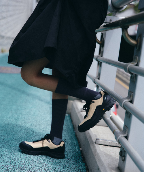 HUMTTO(ハムト)の「女性 ロー トレッキングシューズ カナー EVT (ブラック)(その他シューズ・レディース・ブラック系/ブラック系1/ブラック系2/ブラック系3/ブラック系4・23cm/23.5cm/24cm/24.5cm/25cm)」の8枚目の写真