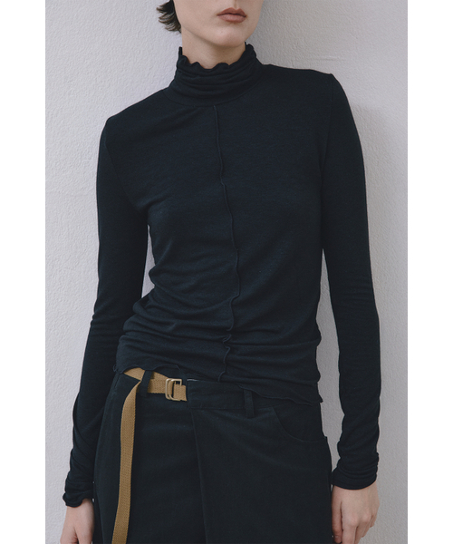 MIDNLOW(ミッドアンドロー)の「Turtle neck Top(Black)(Tシャツ/カットソー・レディース・その他・FREE)」の3枚目の写真