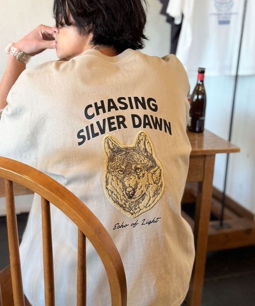 Java(ジャバ)の「《JaVaジャバコラボ》アニマルサガラ刺繍ワッペン付き 綿100%半袖Tシャツ(Tシャツ/カットソー・メンズ・杢グレー/チャコールグレー/ベージュ・SMALL/MEDIUM/LARGE)」の5枚目の写真