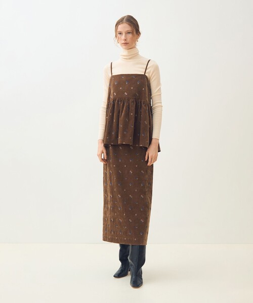 TOMORROWLAND collection(トゥモローランドコレクション)の「フルーロンベル キャミソールトップス(その他トップス・レディース・ブラウン系その他・36)」の2枚目の写真