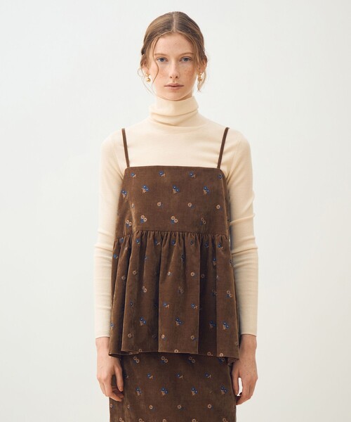 TOMORROWLAND collection(トゥモローランドコレクション)の「フルーロンベル キャミソールトップス(その他トップス・レディース・ブラウン系その他・36)」の3枚目の写真