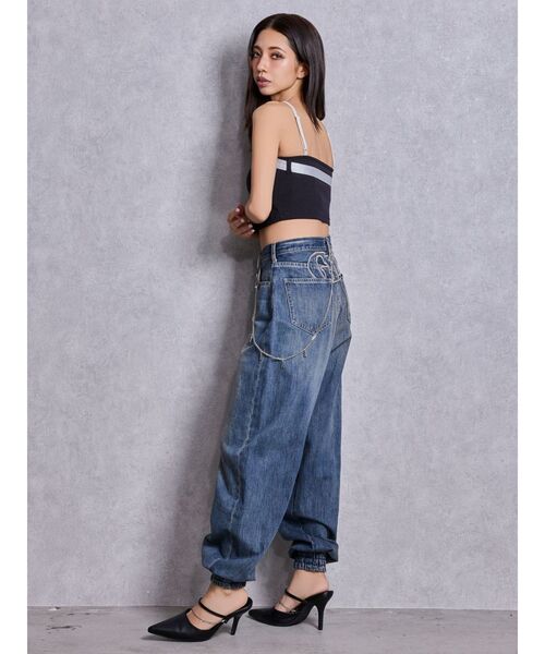 GYDA（ジェイダ）の「GYDAフロントクロスラメテレコビスチェ（キャミソール・レディース・ブラック/ブルー/オフホワイト・FREE）」の21枚目の写真