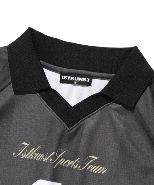 ISTKUNST(イストクンスト)の「サッカージャージ_アッシュカーキ(IK2FMMT540A)(Tシャツ/カットソー・レディース・その他・L/M)」の3枚目の写真