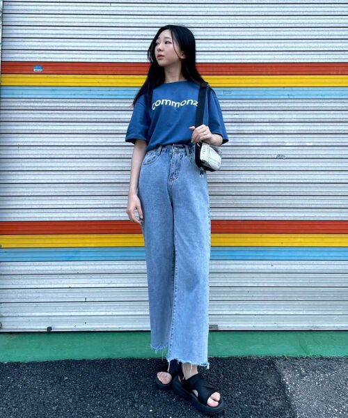 COMMONZ（コモンズ）の「ベーシックTシャツ_ブルー（Tシャツ/カットソー・レディース・その他・1/2）」の3枚目の写真