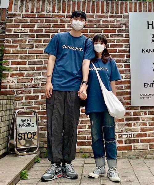 COMMONZ（コモンズ）の「ベーシックTシャツ_ブルー（Tシャツ/カットソー・レディース・その他・1/2）」の5枚目の写真