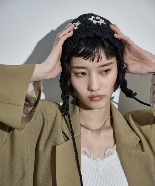 THE YOn（ザヨン）の「クロシェニットビーニー（ニットキャップ/ビーニー・レディース・ブラック/アイボリー・FREE）」の16枚目の写真