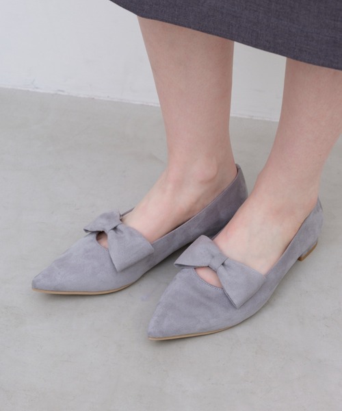Launa lea(ラウナレア)の「ポインテッドトゥリボンフラットパンプス(0615)(パンプス・レディース・ブラック/アイボリー/ライトブルー/シルバー/イエロー・22.0cm/22.5cm/23.0cm/23.5cm/24.0cm/24.5cm/25.0cm/25.5cm)」の3枚目の写真