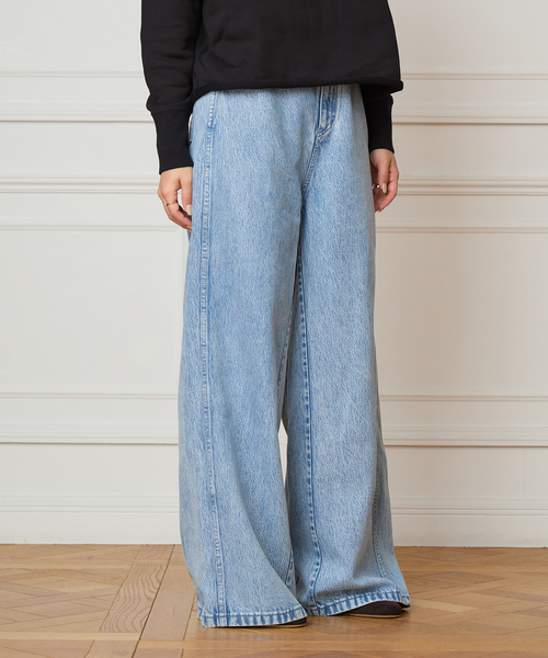 IENA LA BOUCLE（イエナラブークル）の「IENA LA BOUCLE ソフトデニムシルエットパンツ（デニムパンツ・レディース・ライトブルー・40/38/36/34）」の22枚目の写真