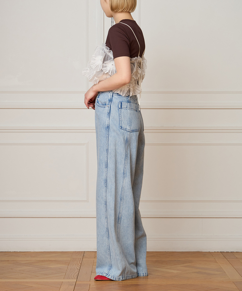 IENA LA BOUCLE（イエナラブークル）の「IENA LA BOUCLE ソフトデニムシルエットパンツ（デニムパンツ・レディース・ライトブルー・40/38/36/34）」の12枚目の写真