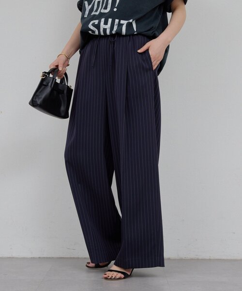 GALLARDAGALANTE(ガリャルダガランテ)の「【手洗い可】ストライプイージーパンツ(その他パンツ・レディース・アイボリー/ネイビー・1/0)」の2枚目の写真