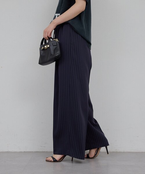 GALLARDAGALANTE(ガリャルダガランテ)の「【手洗い可】ストライプイージーパンツ(その他パンツ・レディース・アイボリー/ネイビー・1/0)」の16枚目の写真