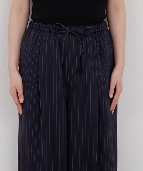 GALLARDAGALANTE(ガリャルダガランテ)の「【手洗い可】ストライプイージーパンツ(その他パンツ・レディース・アイボリー/ネイビー・1/0)」の7枚目の写真