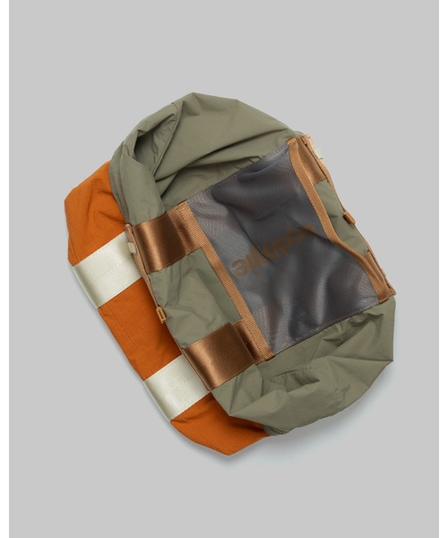 Topologie（トポロジー）の「Summit Tote Wide Small（サミット トート ワイド スモール）（ショルダーバッグ・レディース・ブラック/ブルー/オレンジ・ONE SIZE）」の14枚目の写真