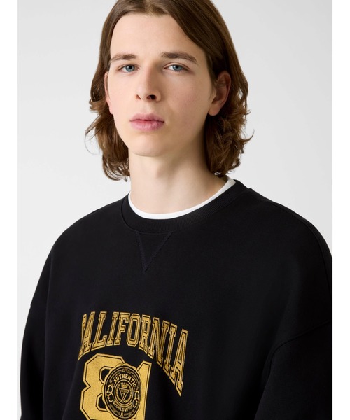 GUESS JEANS Os Ringer Crewneck スウェット | GUESS(ゲス) JAPAN 公式