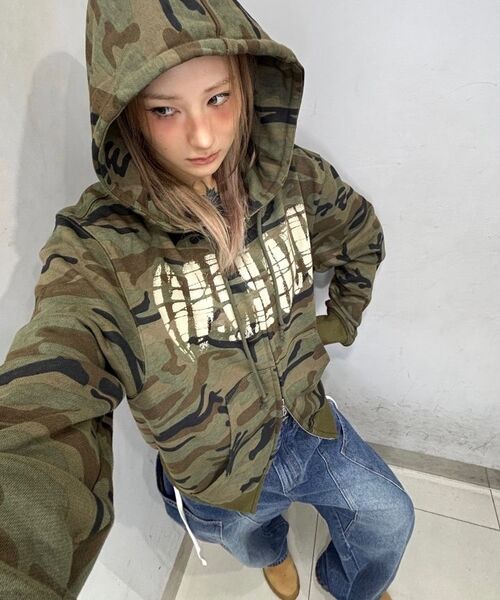 IDWS(アイドンワナセル)の「Oblique Hoodie Zip Up Light Multi(パーカー・レディース・その他・0/1/2)」の6枚目の写真