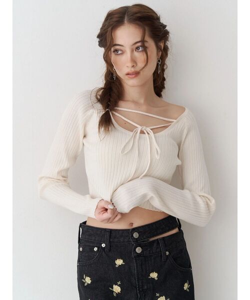 EVRIS(エヴリス)の「CHAIN CROSS MOTIF ピアス(ピアス(両耳用)・レディース・シルバー/ゴールド・FREE)」の6枚目の写真