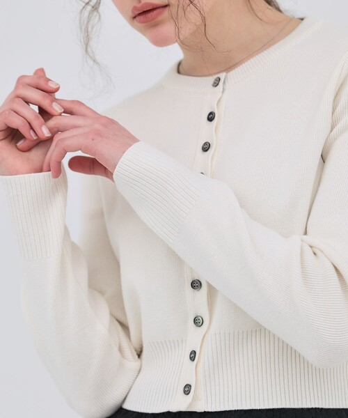 PUBLIC TOKYO（パブリックトウキョウ）の「【2026春新作】コットンシルククルーカーデ（カーディガン/ボレロ・レディース・グレー/ピンク/ホワイト/ブラック・FREE）」の20枚目の写真