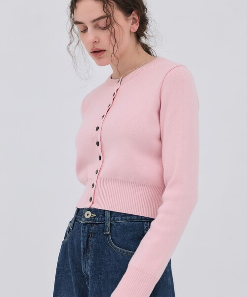 PUBLIC TOKYO（パブリックトウキョウ）の「【2026春新作】コットンシルククルーカーデ（カーディガン/ボレロ・レディース・グレー/ピンク/ホワイト/ブラック・FREE）」の4枚目の写真