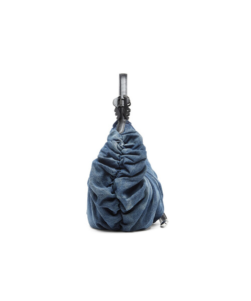 DIESEL(ディーゼル)の「ウィメンズ ホーボーバッグ L GRAB-D HOBO L(ショルダーバッグ・レディース・インディゴブルー・UNI)」の5枚目の写真