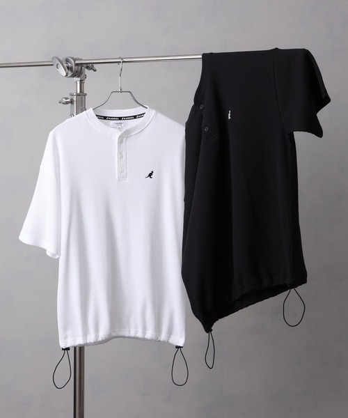 KANGOL(カンゴール)の「【KANGOL/カンゴール】別注 ワッフル ロゴ刺繍 ヘンリーネック Tシャツ(Tシャツ/カットソー・メンズ・カーキ/ブラック/オフホワイト/チャコールグレー/アッシュグレー/ネイビー・M/XL/L)」の1枚目の写真