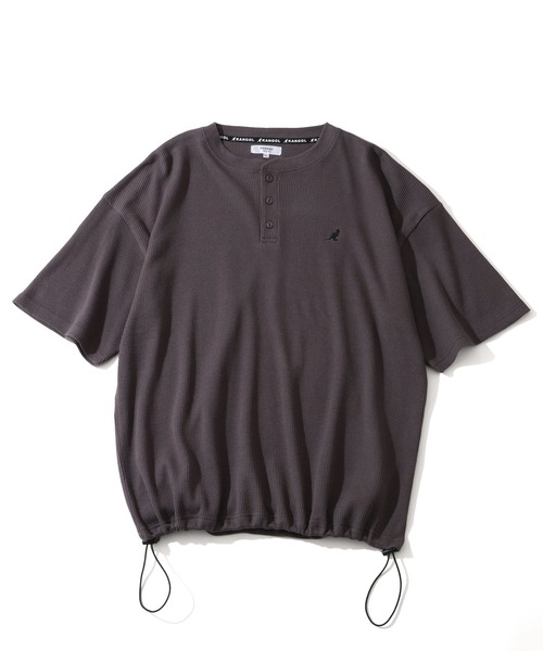 KANGOL(カンゴール)の「【KANGOL/カンゴール】別注 ワッフル ロゴ刺繍 ヘンリーネック Tシャツ(Tシャツ/カットソー・メンズ・カーキ/ブラック/オフホワイト/チャコールグレー/アッシュグレー/ネイビー・M/XL/L)」の9枚目の写真