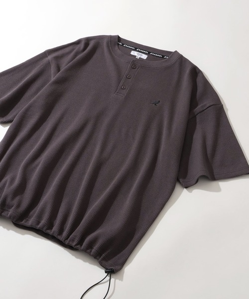 KANGOL(カンゴール)の「【KANGOL/カンゴール】別注 ワッフル ロゴ刺繍 ヘンリーネック Tシャツ(Tシャツ/カットソー・メンズ・カーキ/ブラック/オフホワイト/チャコールグレー/アッシュグレー/ネイビー・M/XL/L)」の16枚目の写真