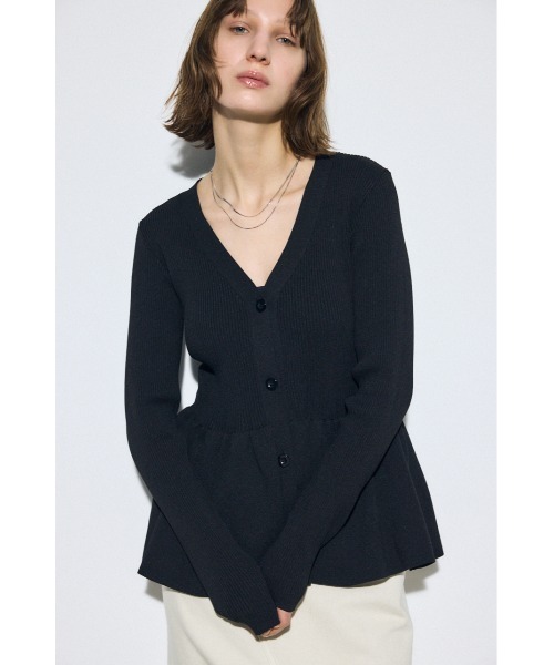 AZUL by moussy(アズールバイマウジー)の「ペプラムカーディガン(カーディガン/ボレロ・レディース・ブラック/アイボリー/グレー・FREE)」の13枚目の写真