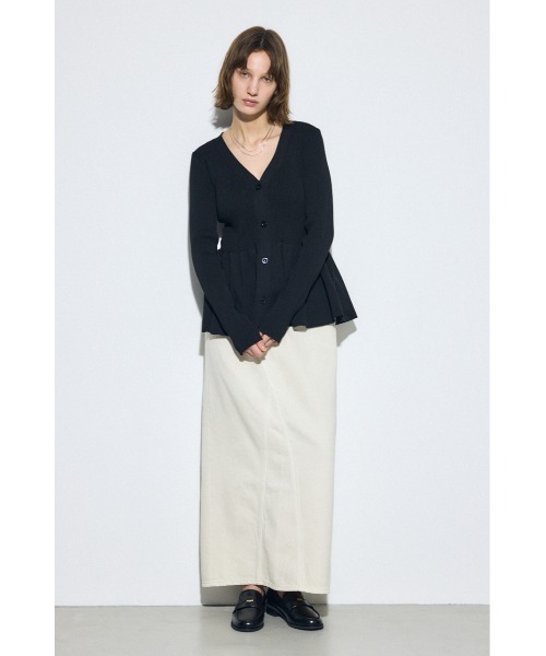 AZUL by moussy(アズールバイマウジー)の「ペプラムカーディガン(カーディガン/ボレロ・レディース・ブラック/アイボリー/グレー・FREE)」の16枚目の写真