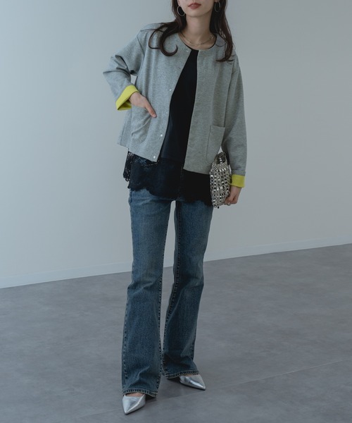refinedworks(リファインドワークス)の「【refinedworks】配色 が可愛い ダブルフェイス カーディガン(カーディガン/ボレロ・レディース・ブラック/グレー・FREE)」の4枚目の写真