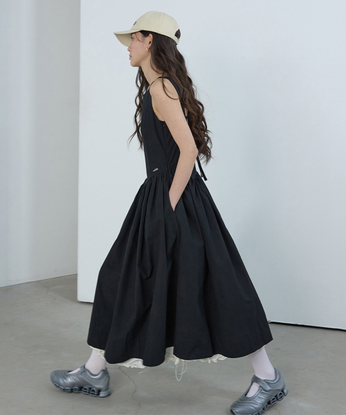 MICHIKO LONDON(ミチコ ロンドン)の「ヘムストリングレイヤードドレス ブラック(ワンピース・レディース・その他・SMALL/MEDIUM)」の1枚目の写真