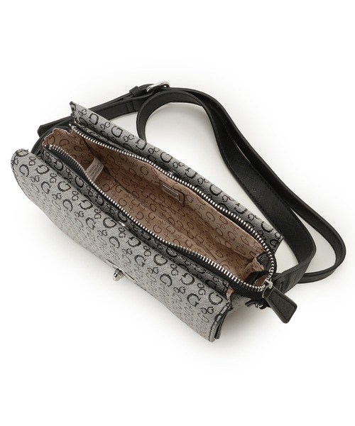 Guess(ゲス)の「BURNABY Mini Crossbody Flap ショルダーバッグ(ショルダーバッグ・レディース・ホワイト/ブラック・ONE SIZE)」の8枚目の写真