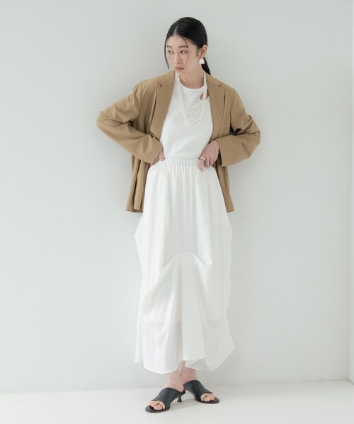 GALLEST(ギャレスト)の「ランダムタックスカート(スカート・レディース・ベージュ/オフホワイト・38)」の10枚目の写真