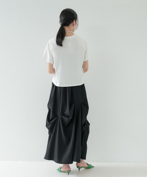 GALLEST(ギャレスト)の「ランダムタックスカート(スカート・レディース・ベージュ/オフホワイト・38)」の14枚目の写真